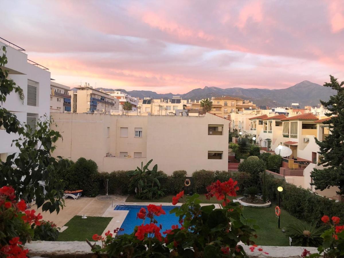 Chaparil Lägenhet Nerja Exteriör bild